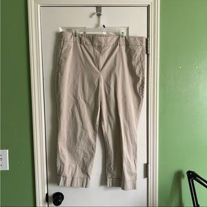 Women's Ann Taylor Factory Khaki Capris Size 16